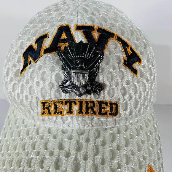 U.S. Navy Hat with Metal Emblem - Picture 4 of 8